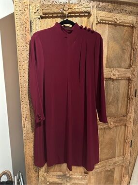 Jones New York Burgundy Long-Sleeve Vintage Dress | Shoulder Buttons and Pleats